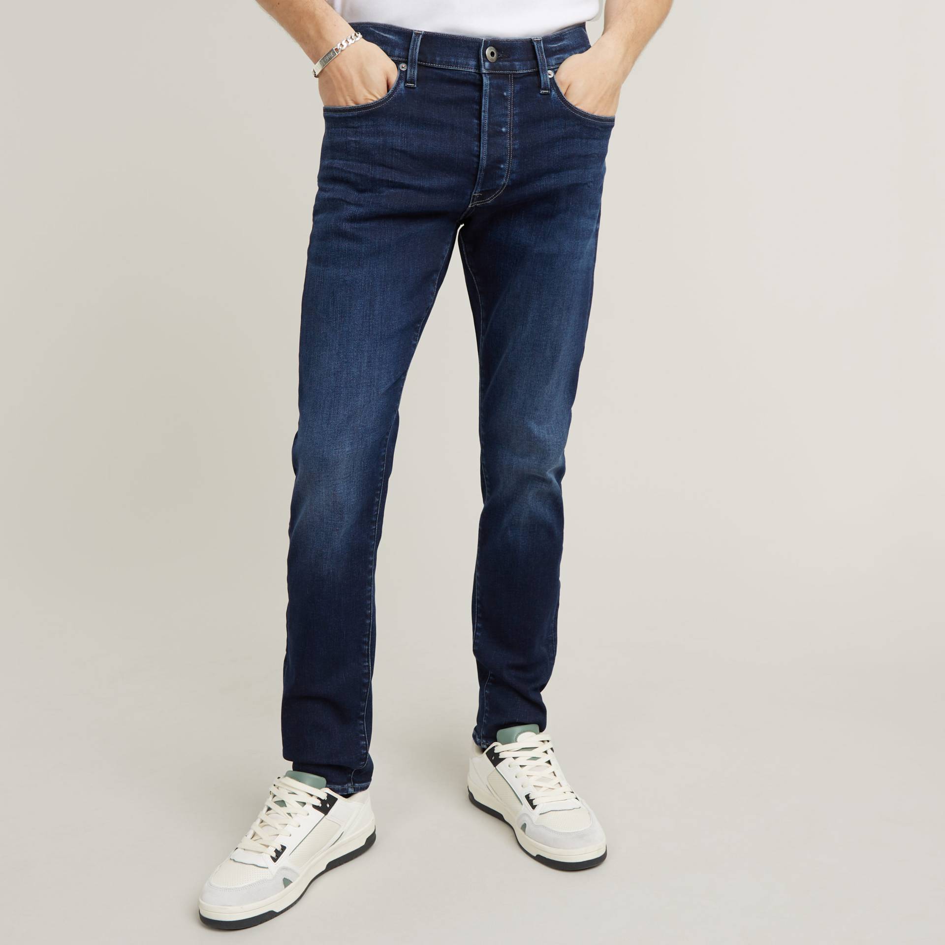 G-STAR Slim-fit-Jeans »3301 Slim«, mit toller Waschung und Elasthan von G-STAR