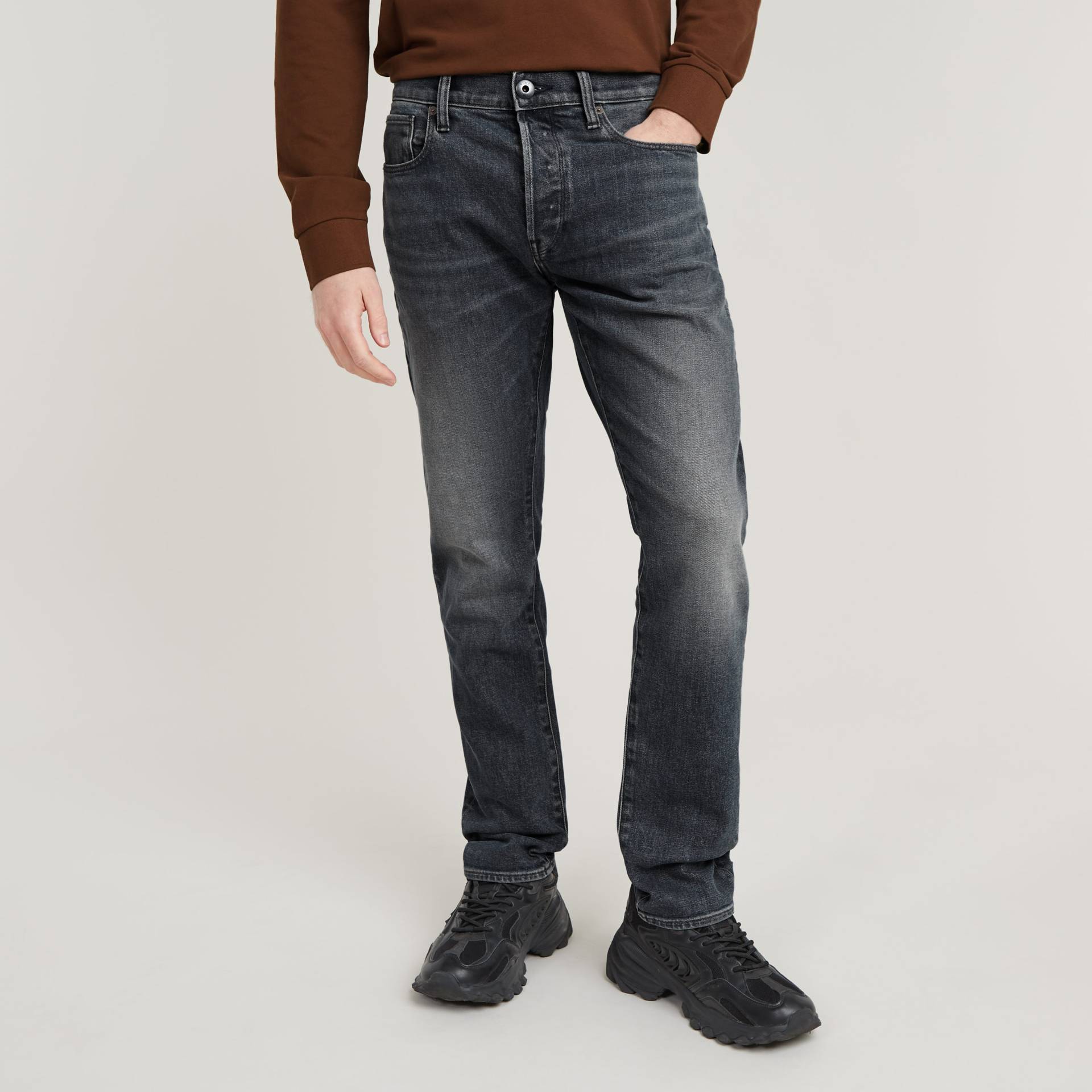 G-STAR Slim-fit-Jeans »3301 Slim«, mit toller Waschung und Elasthan von G-STAR