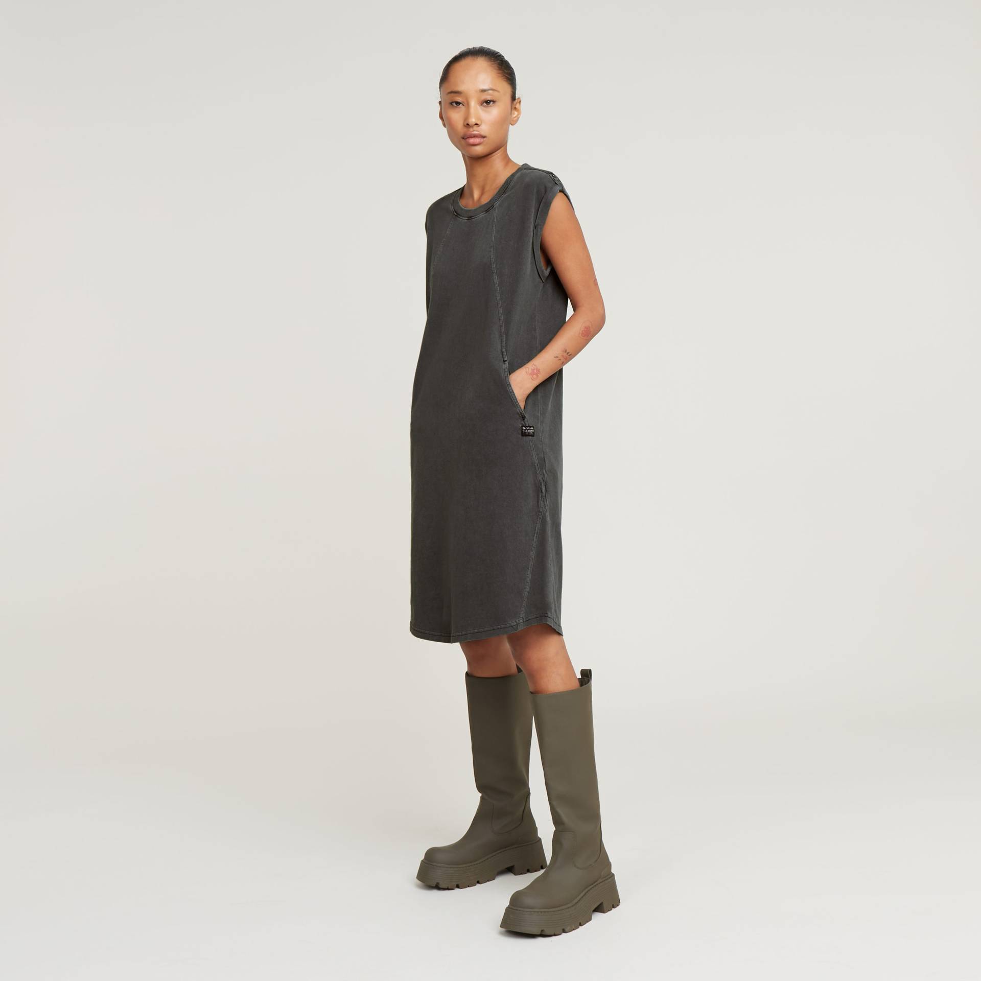 G-STAR Sommerkleid »Seam Detail Overdyed Loose Dress«, ohne Ärmel G-STAR Sommerkleid »Seam Detail Overdyed Loose Dress«, ohne Ärmel von G-STAR