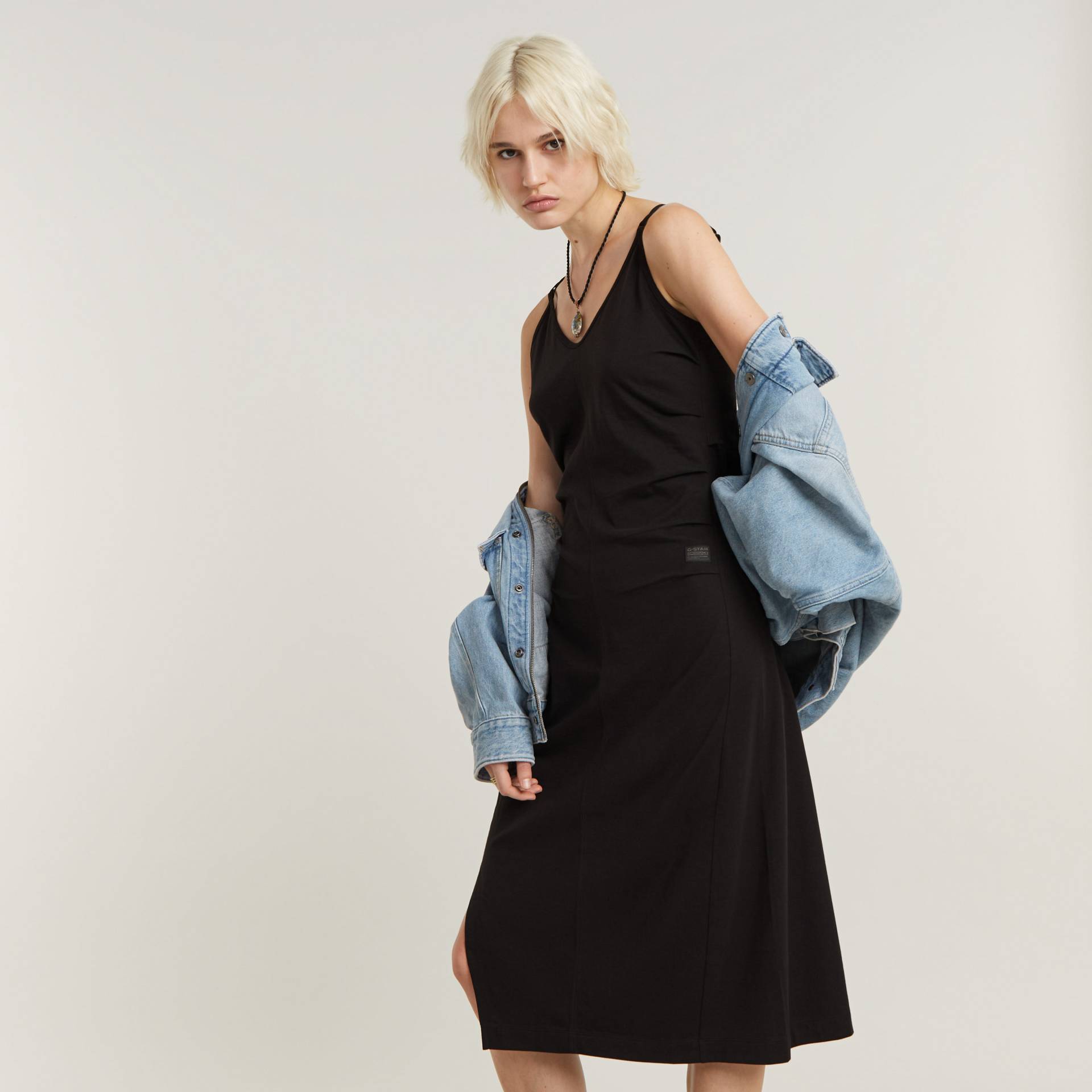 G-STAR Jerseykleid »Spaghetti strap slit dress wmn« G-STAR Jerseykleid »Spaghetti strap slit dress wmn« von G-Star