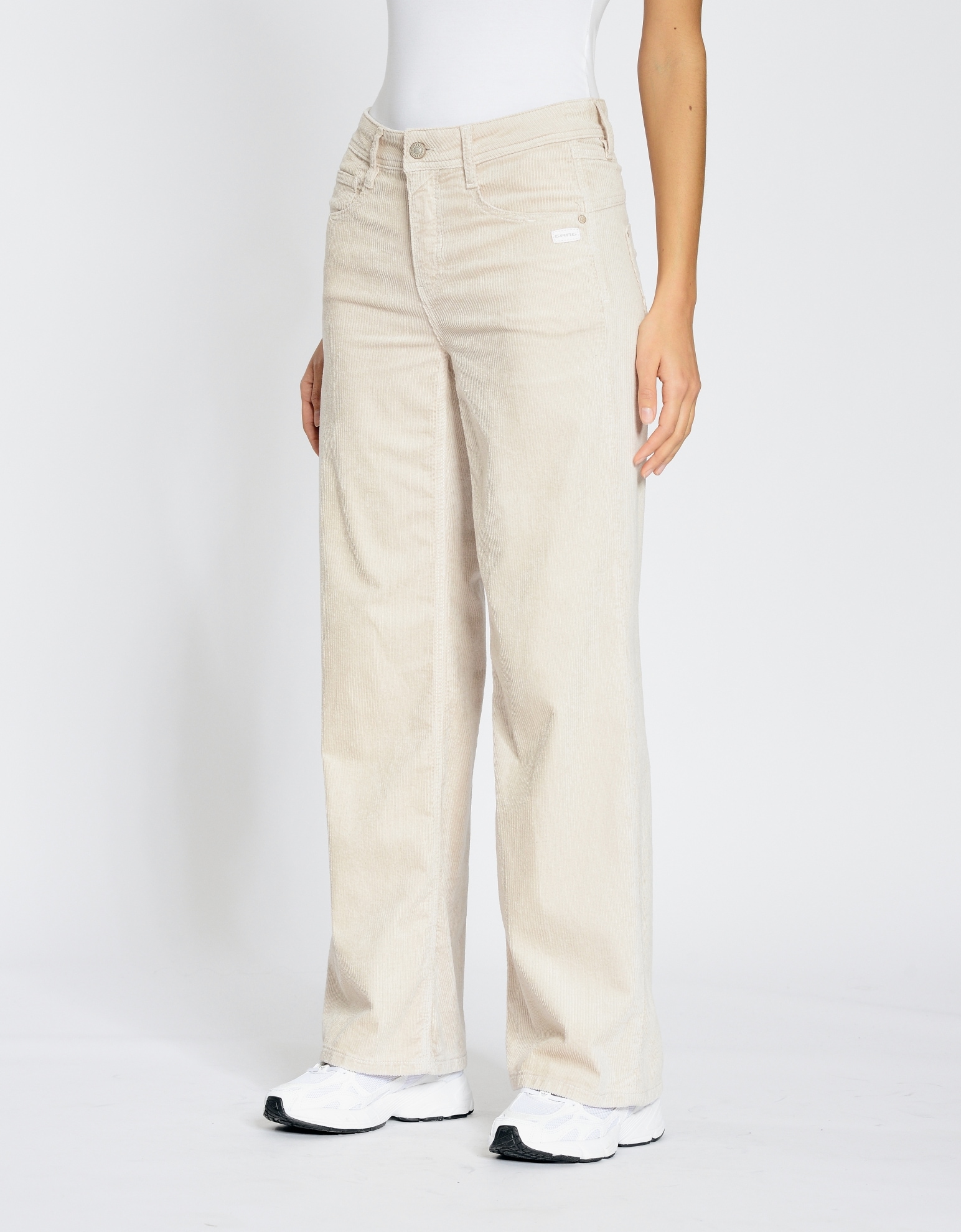 GANG Cordhose »94AMELIE WIDE«, im lässigen Wide Fit GANG Cordhose »94AMELIE WIDE«, im lässigen Wide Fit von GANG