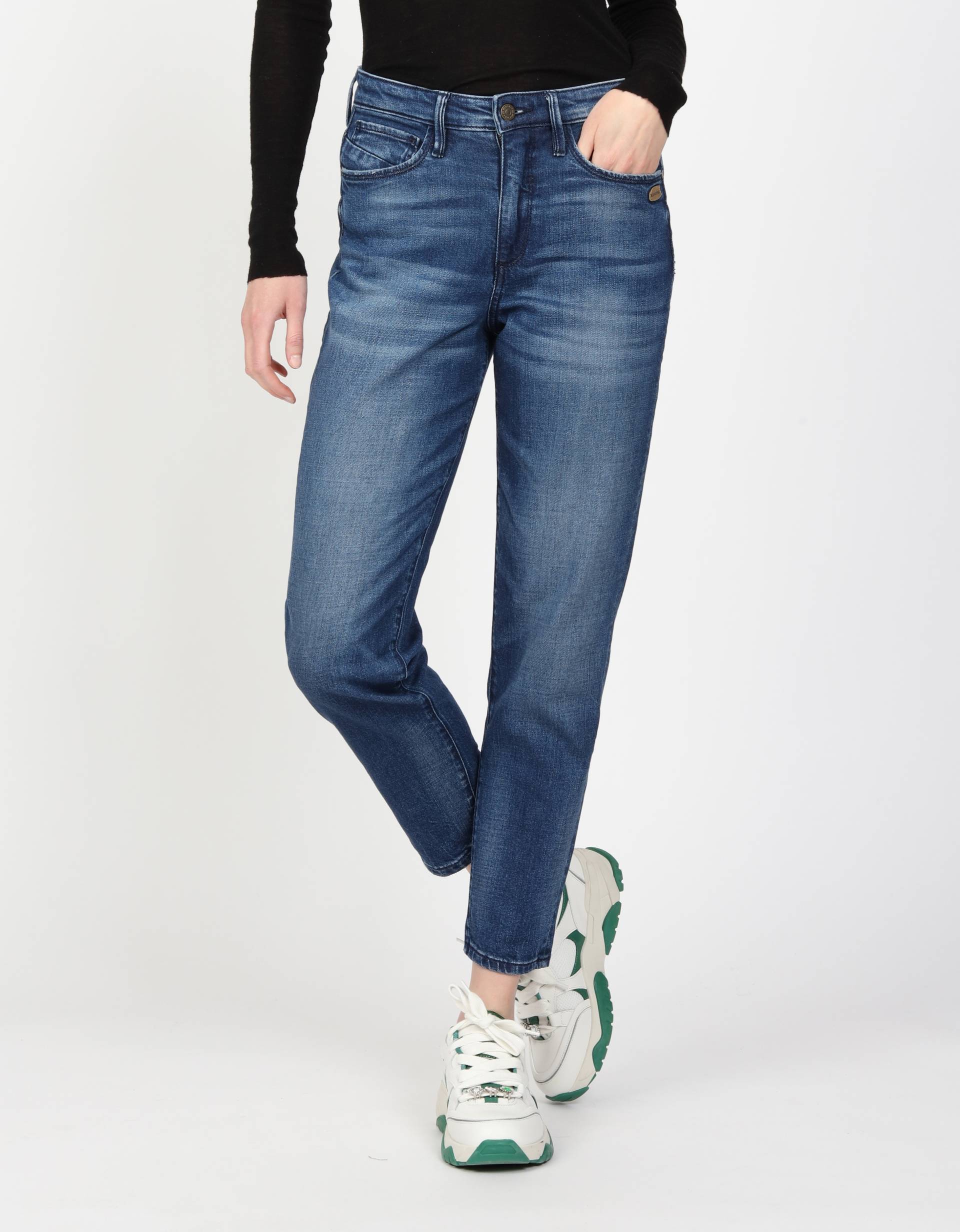 GANG Mom-Jeans »94GLORY«, mit hochsitzenden Gesässtaschen GANG Mom-Jeans »94GLORY«, mit hochsitzenden Gesässtaschen von GANG