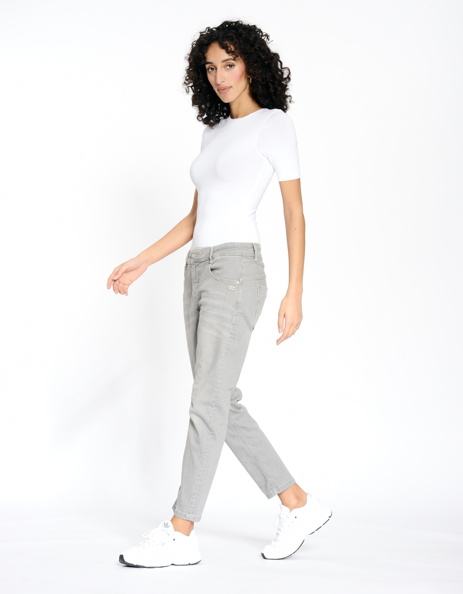 GANG Relax-fit-Jeans »94AMELIE CROPPED«, aus weicher Cord-Qualität von GANG