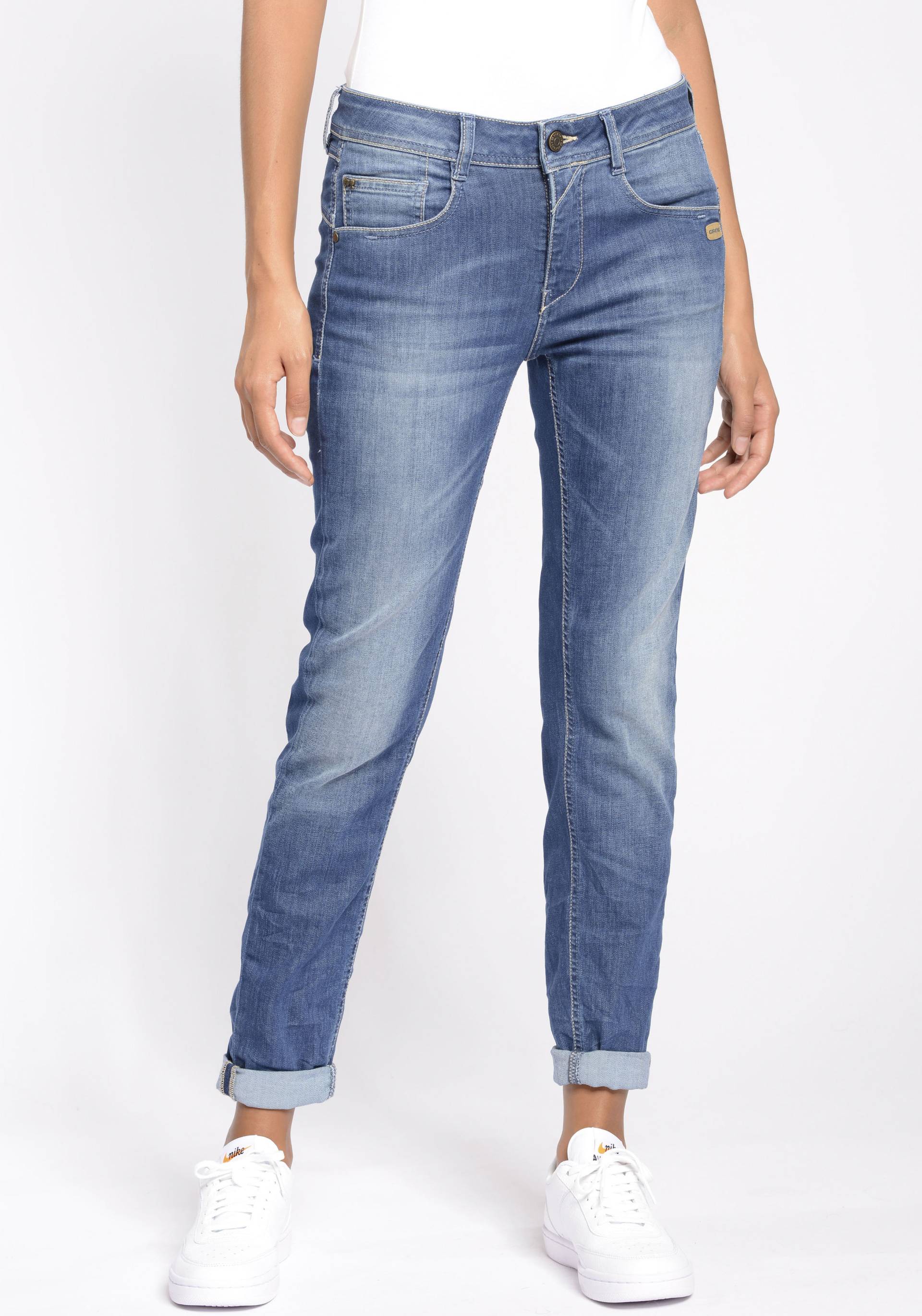 GANG Relax-fit-Jeans »94AMELIE«, mit Used-Effekten GANG Relax-fit-Jeans »94AMELIE«, mit Used-Effekten von GANG