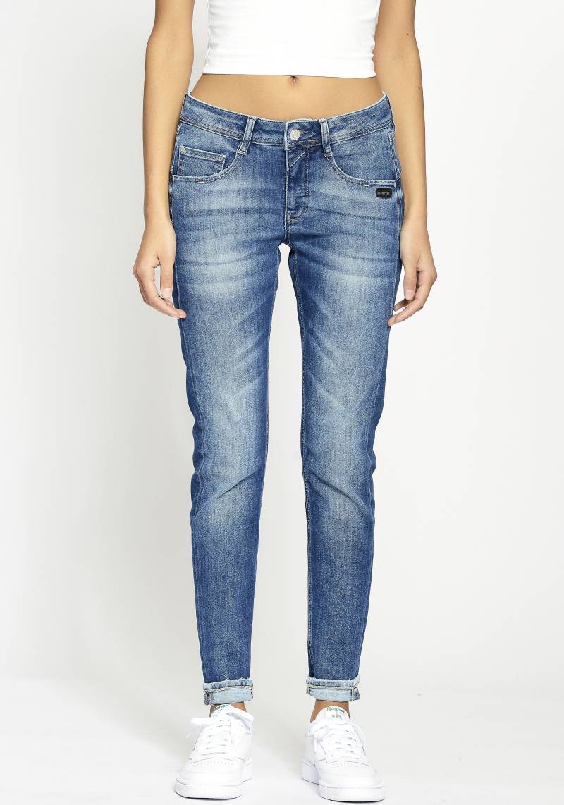 GANG Relax-fit-Jeans »AMELIE«, mit Used-Effekten von GANG