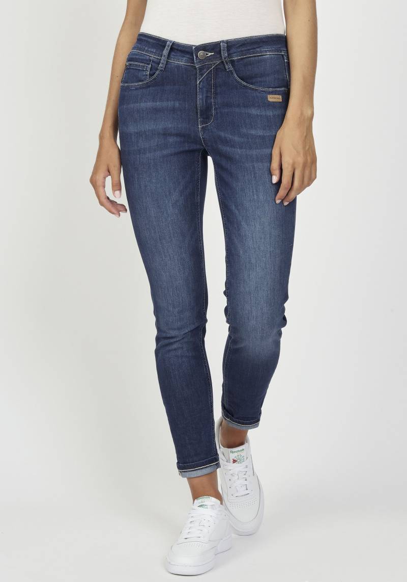 GANG Relax-fit-Jeans »94AMELIE«, mit Used-Effekten von GANG