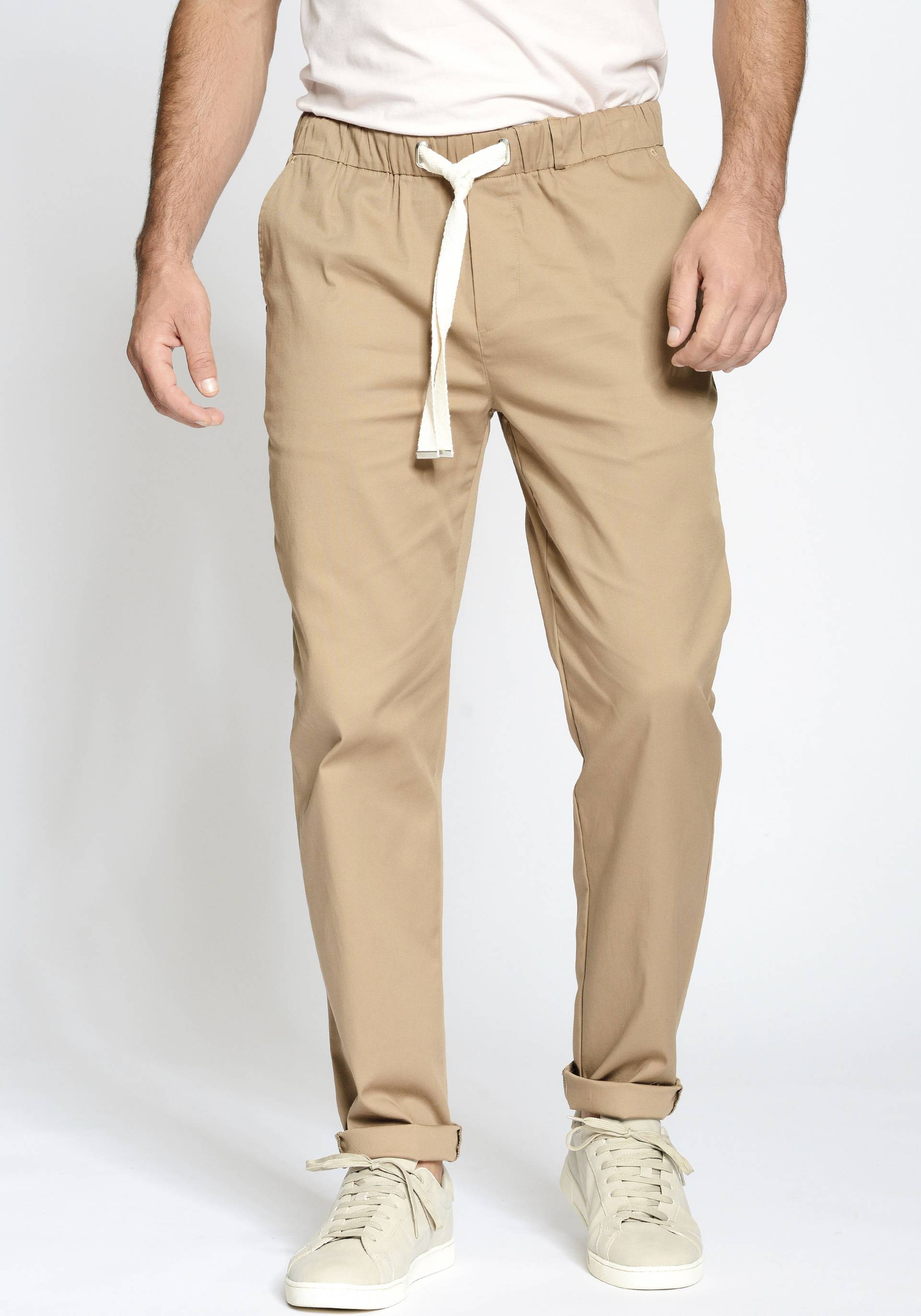GANG Chinohose »94SANTO JOGGER«, Jogger Style mit Gummizug und Tunnelzug-Verschluss GANG Chinohose »94SANTO JOGGER«, Jogger Style mit Gummizug und Tunnelzug-Verschluss von GANG