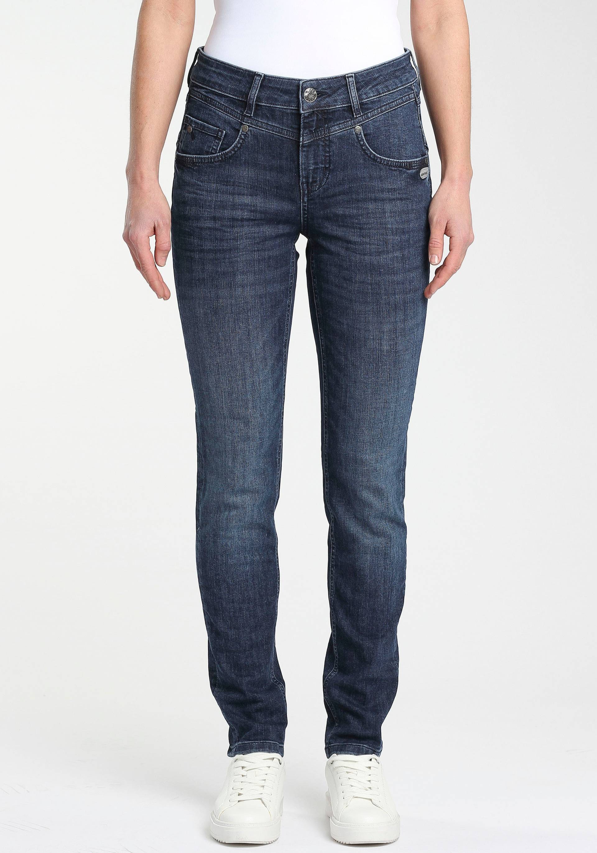 GANG Skinny-fit-Jeans »94MARISSA«, mit modischer V-Passe vorn & hinten GANG Skinny-fit-Jeans »94MARISSA«, mit modischer V-Passe vorn & hinten von GANG