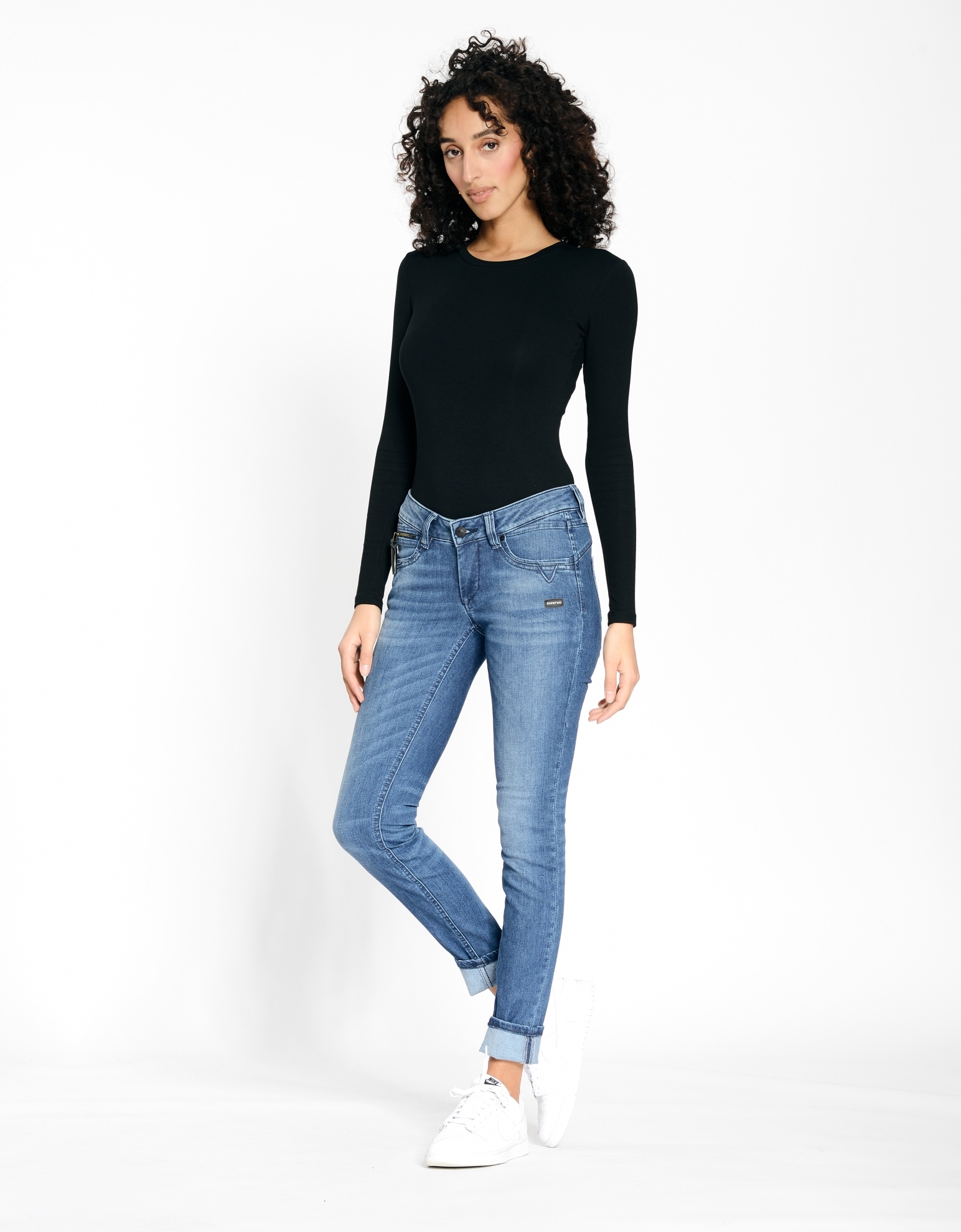 GANG Skinny-fit-Jeans »94NIKITA«, mit Zipper-Detail an der Coinpocket GANG Skinny-fit-Jeans »94NIKITA«, mit Zipper-Detail an der Coinpocket von GANG