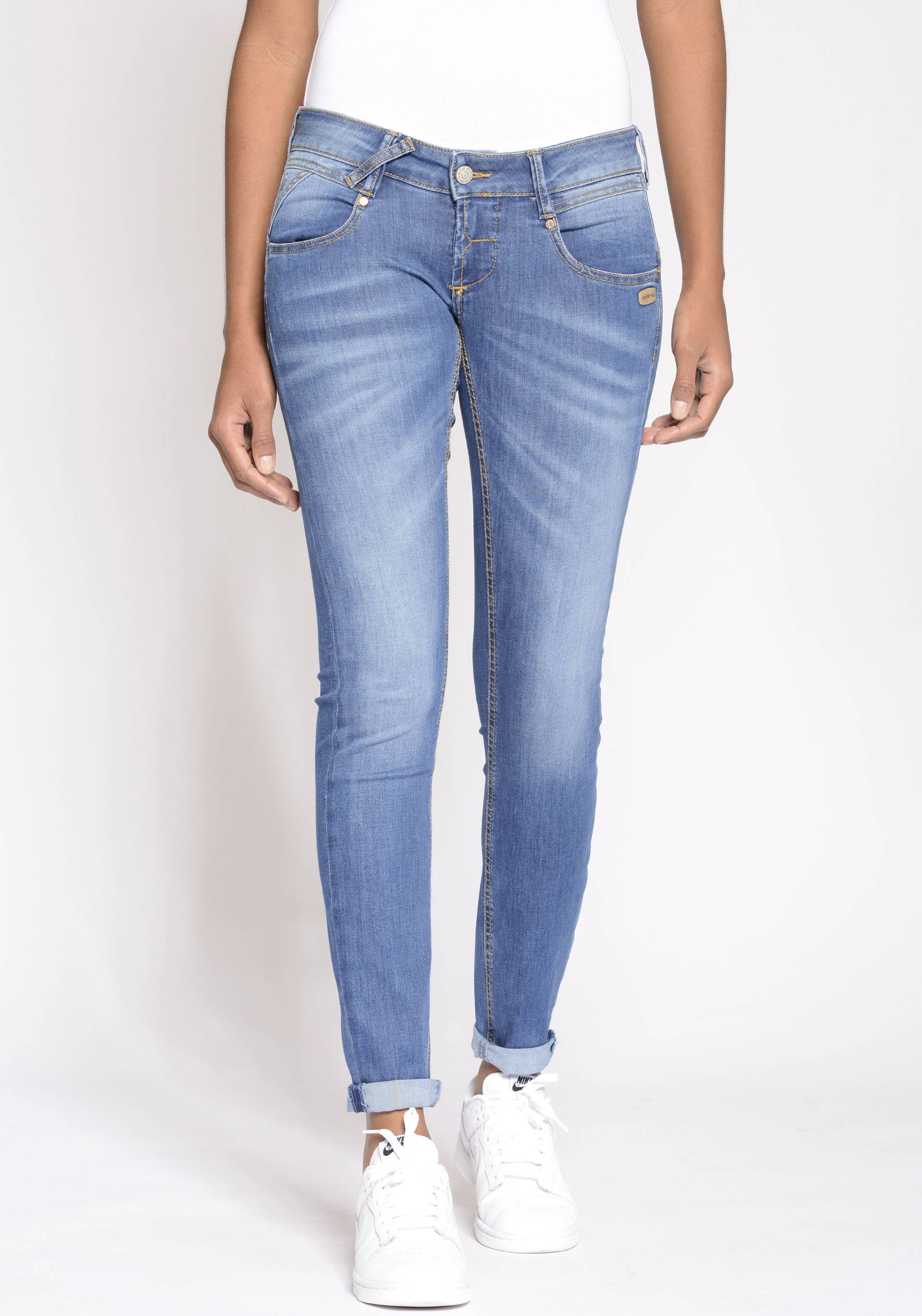 GANG Skinny-fit-Jeans »94NENA«, mit coolen Used-Effekten von GANG