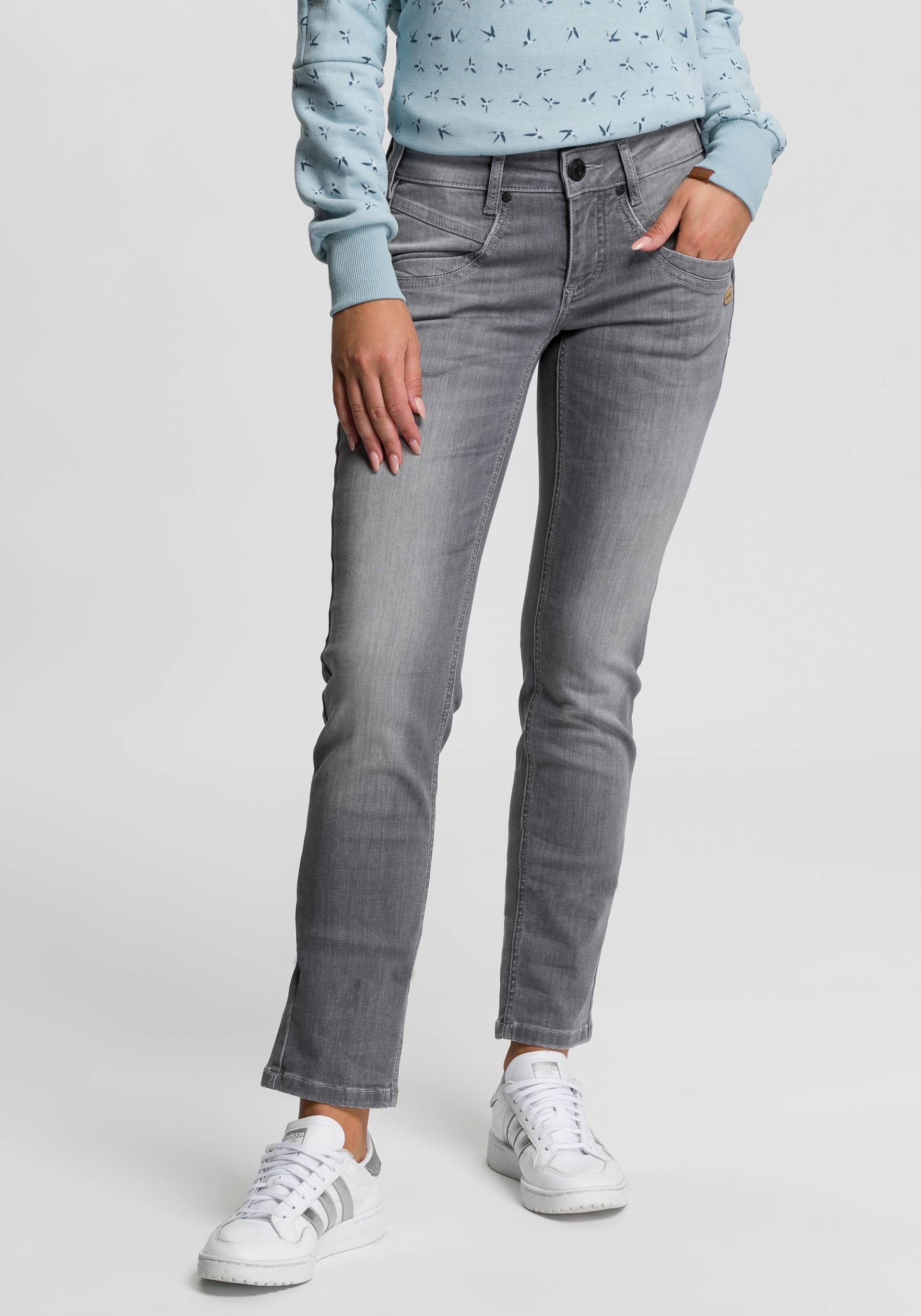 GANG Slim-fit-Jeans »94JOJO«, Bewegungsfreiheit mit grosser Formstabilität GANG Slim-fit-Jeans »94JOJO«, Bewegungsfreiheit mit grosser Formstabilität von GANG
