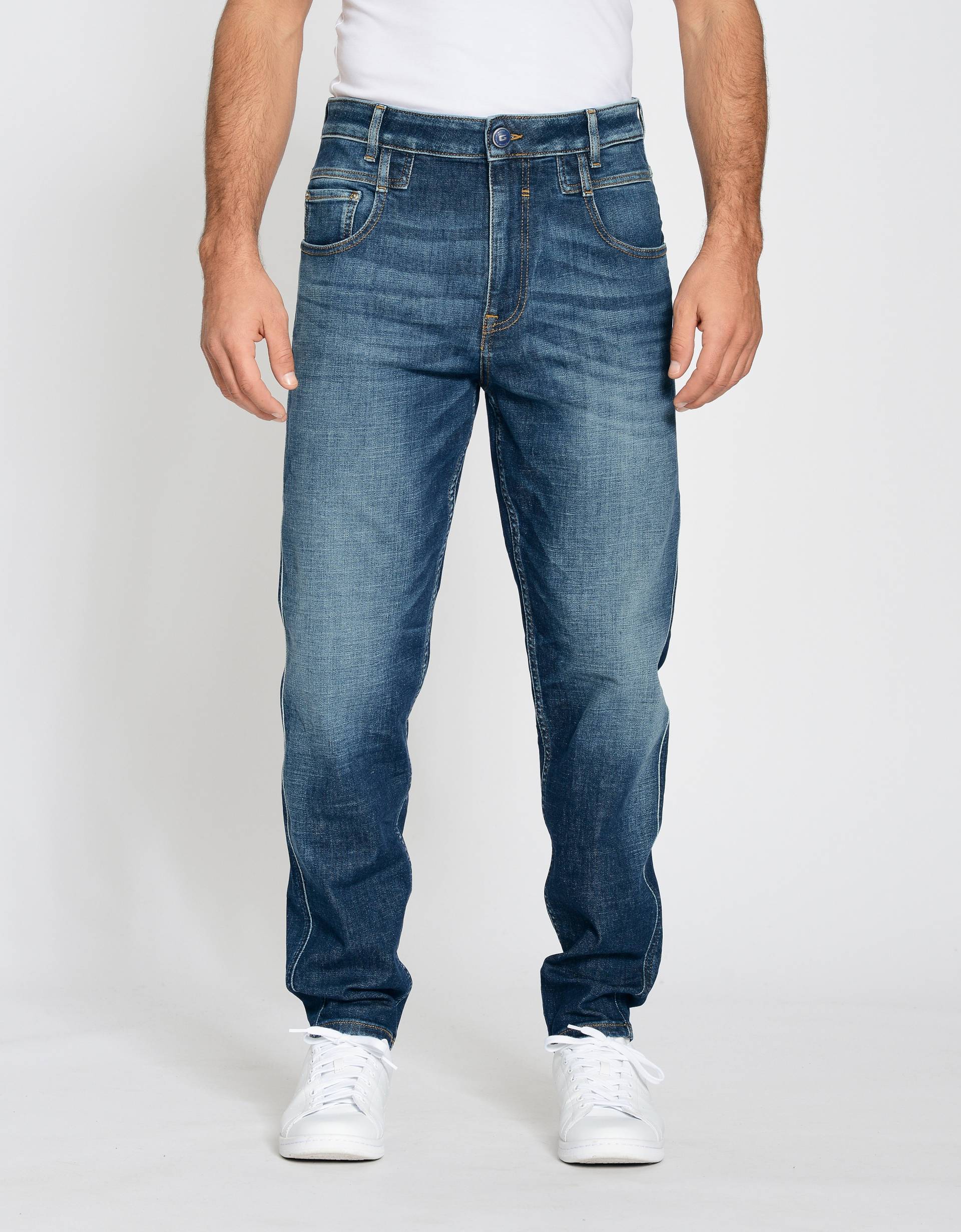 GANG Stretch-Jeans »94MARCO«, im relaxten 5-Pocket Style mit doppelter Gürtelschlaufe GANG Stretch-Jeans »94MARCO«, im relaxten 5-Pocket Style mit doppelter Gürtelschlaufe von GANG