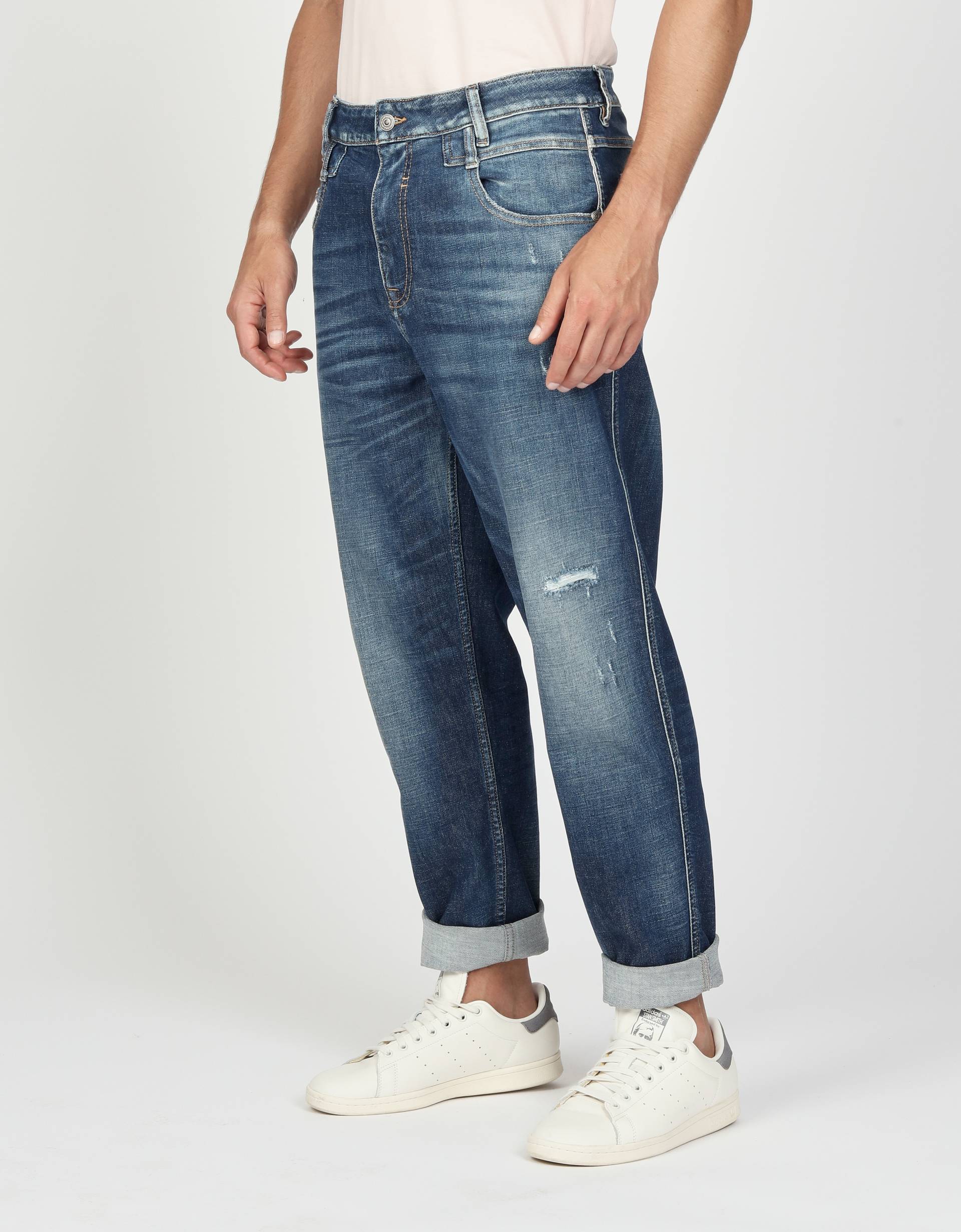 GANG Stretch-Jeans »94MARCO«, im relaxten 5-Pocket Style mit doppelter Gürtelschlaufe GANG Stretch-Jeans »94MARCO«, im relaxten 5-Pocket Style mit doppelter Gürtelschlaufe von GANG