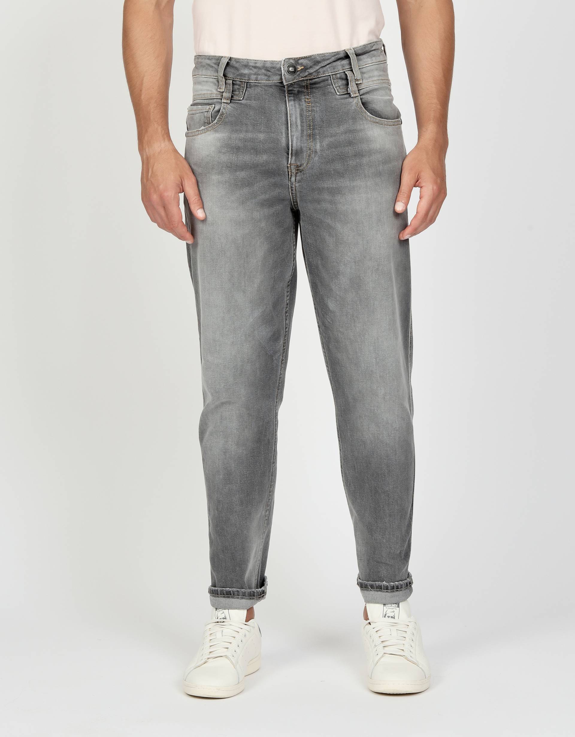 GANG Stretch-Jeans »94MARCO«, im relaxten 5-Pocket Style mit doppelter Gürtelschlaufe GANG Stretch-Jeans »94MARCO«, im relaxten 5-Pocket Style mit doppelter Gürtelschlaufe von GANG