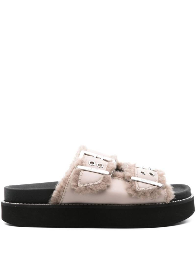 GANNI buckled platform sandals - Neutrals von GANNI