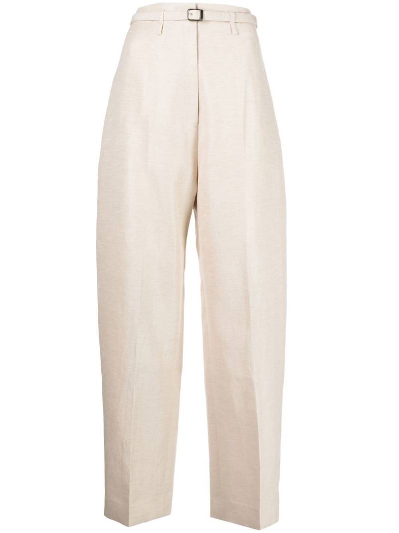 GIA STUDIOS tapered wool-linen trousers - White von GIA STUDIOS