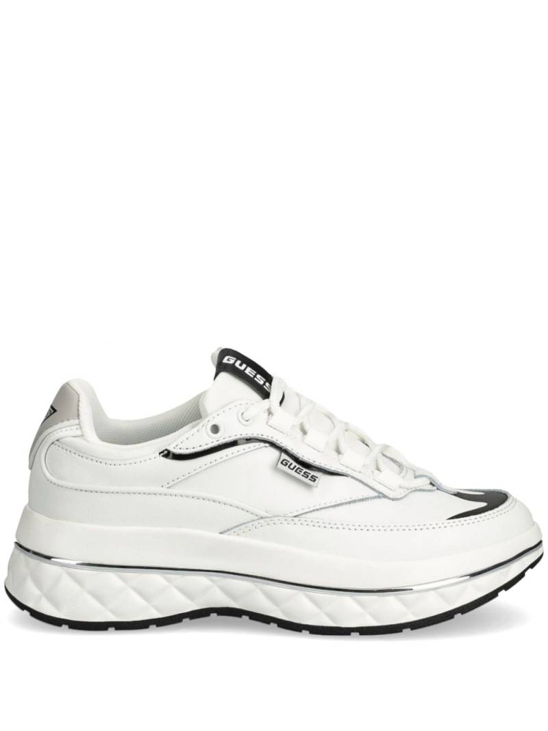 GUESS USA Kyrki sneakers - White von GUESS USA