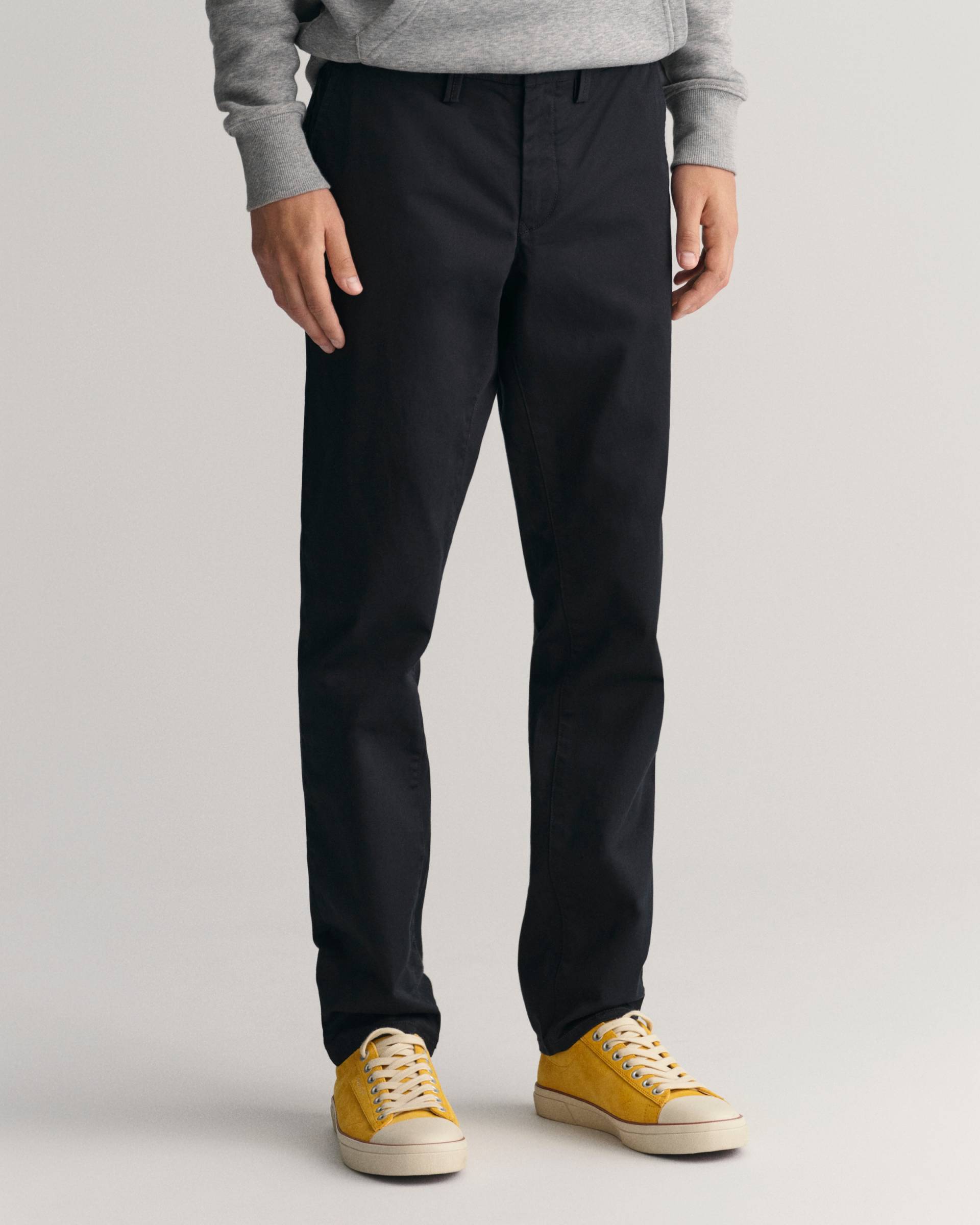 Gant Chinohose »SLIM TWILL CHINOS«, mit gefütterten Seitentaschen Gant Chinohose »SLIM TWILL CHINOS«, mit gefütterten Seitentaschen von Gant