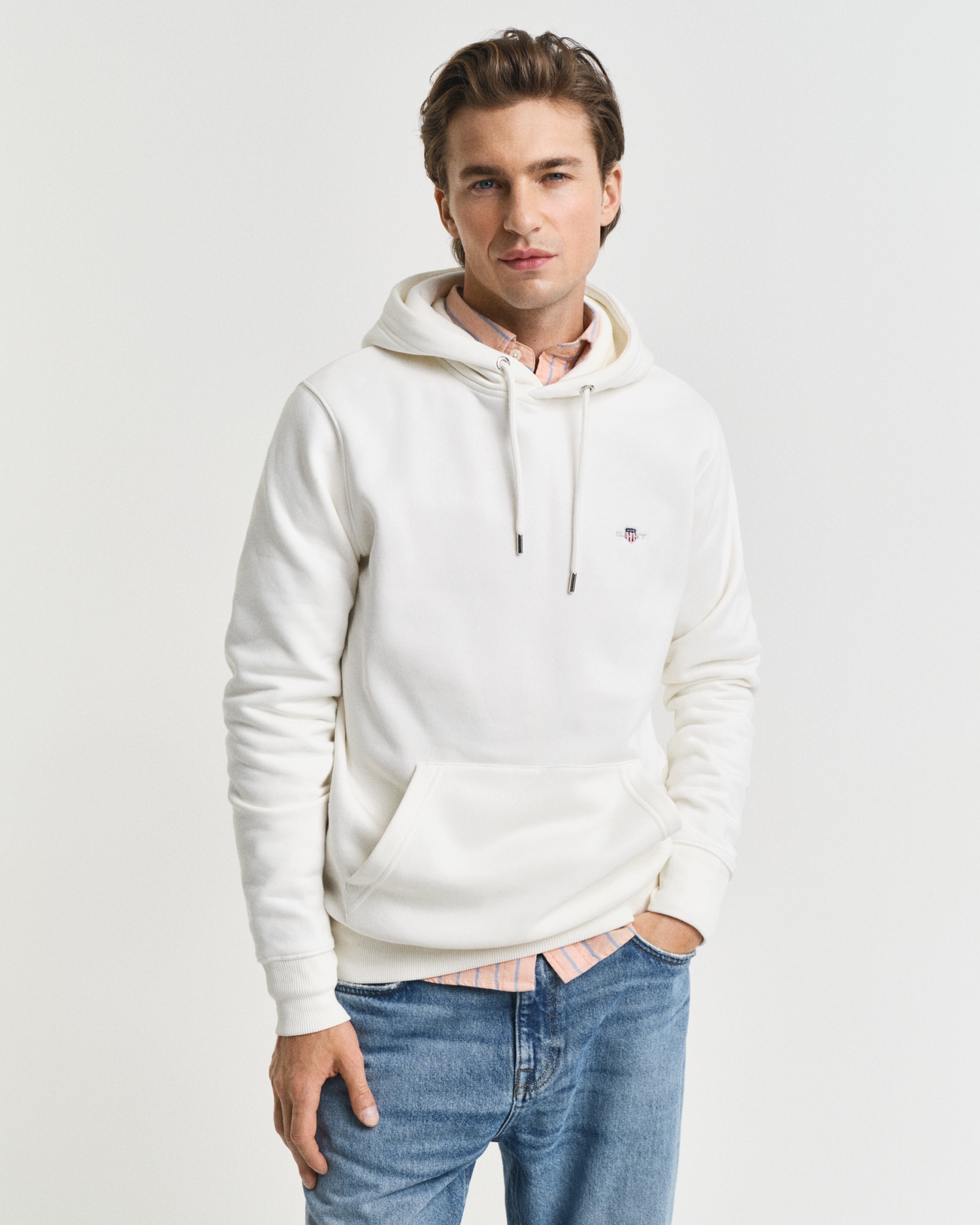 Gant Hoodie »REG SHIELD HOODIE«, mit Logostickerei auf der Brust von Gant