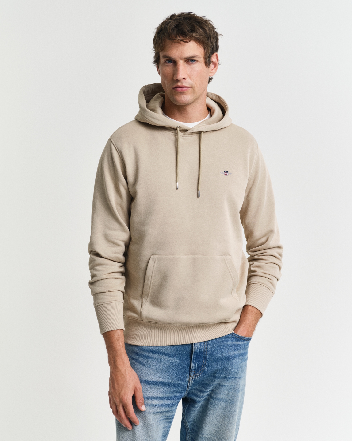 Gant Hoodie »REG SHIELD HOODIE«, mit Logostickerei auf der Brust von Gant