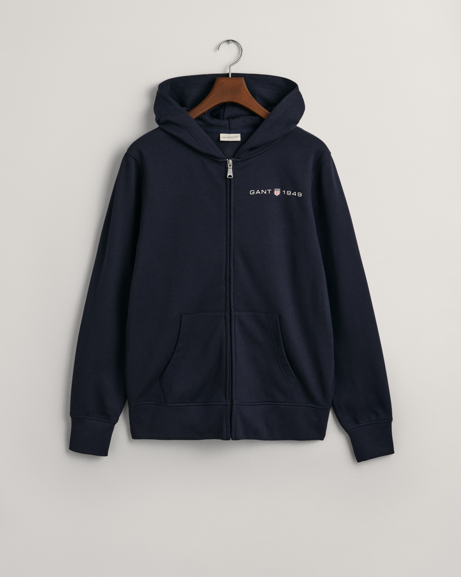 Gant Kapuzensweatjacke »PRINTED GRAPHIC FULL ZIP HOODIE« Gant Kapuzensweatjacke »PRINTED GRAPHIC FULL ZIP HOODIE« von Gant