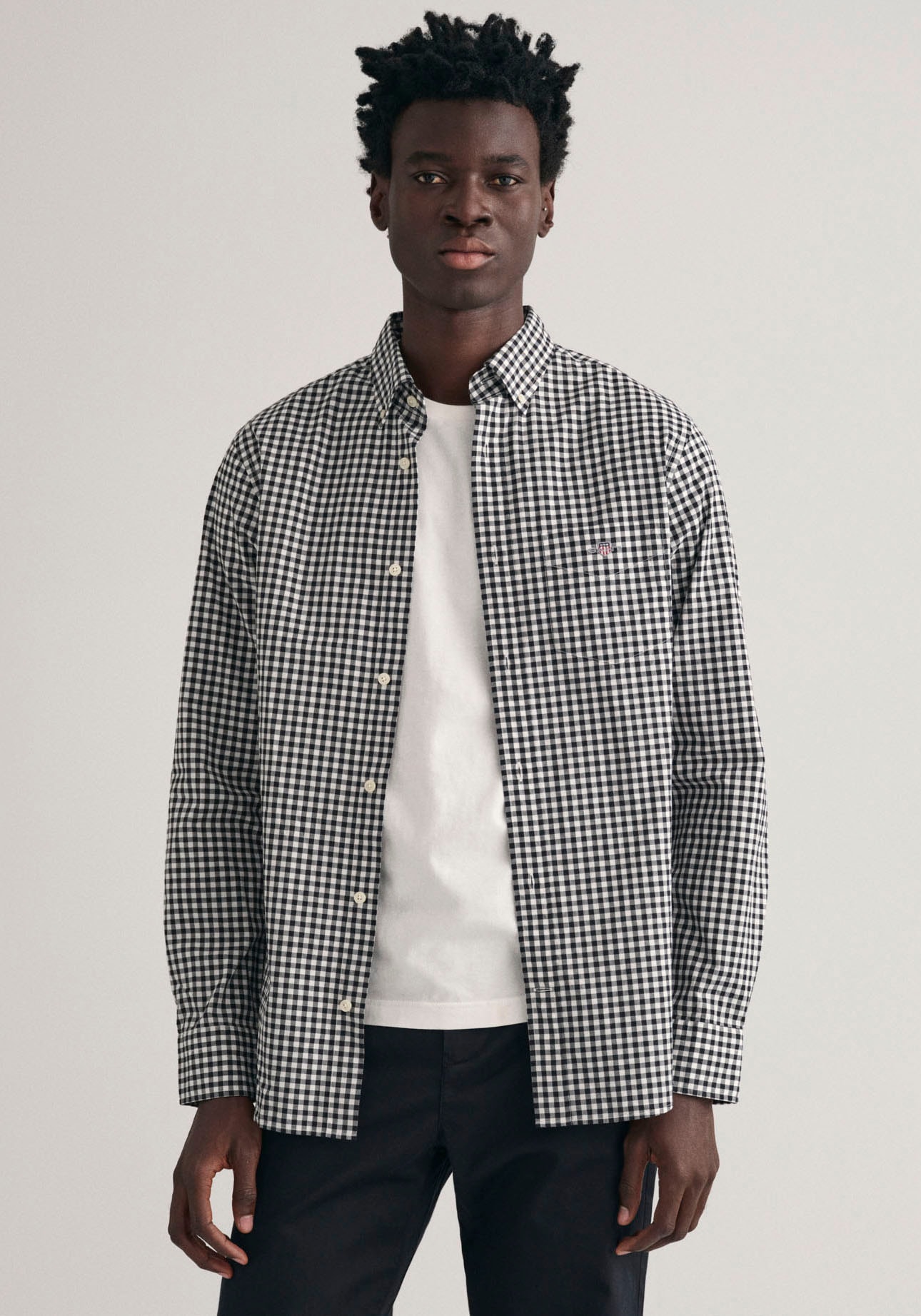 Gant Langarmhemd »REG POPLIN GINGHAM SHIRT«, mit Logostickerei auf der Brust Gant Langarmhemd »REG POPLIN GINGHAM SHIRT«, mit Logostickerei auf der Brust von Gant