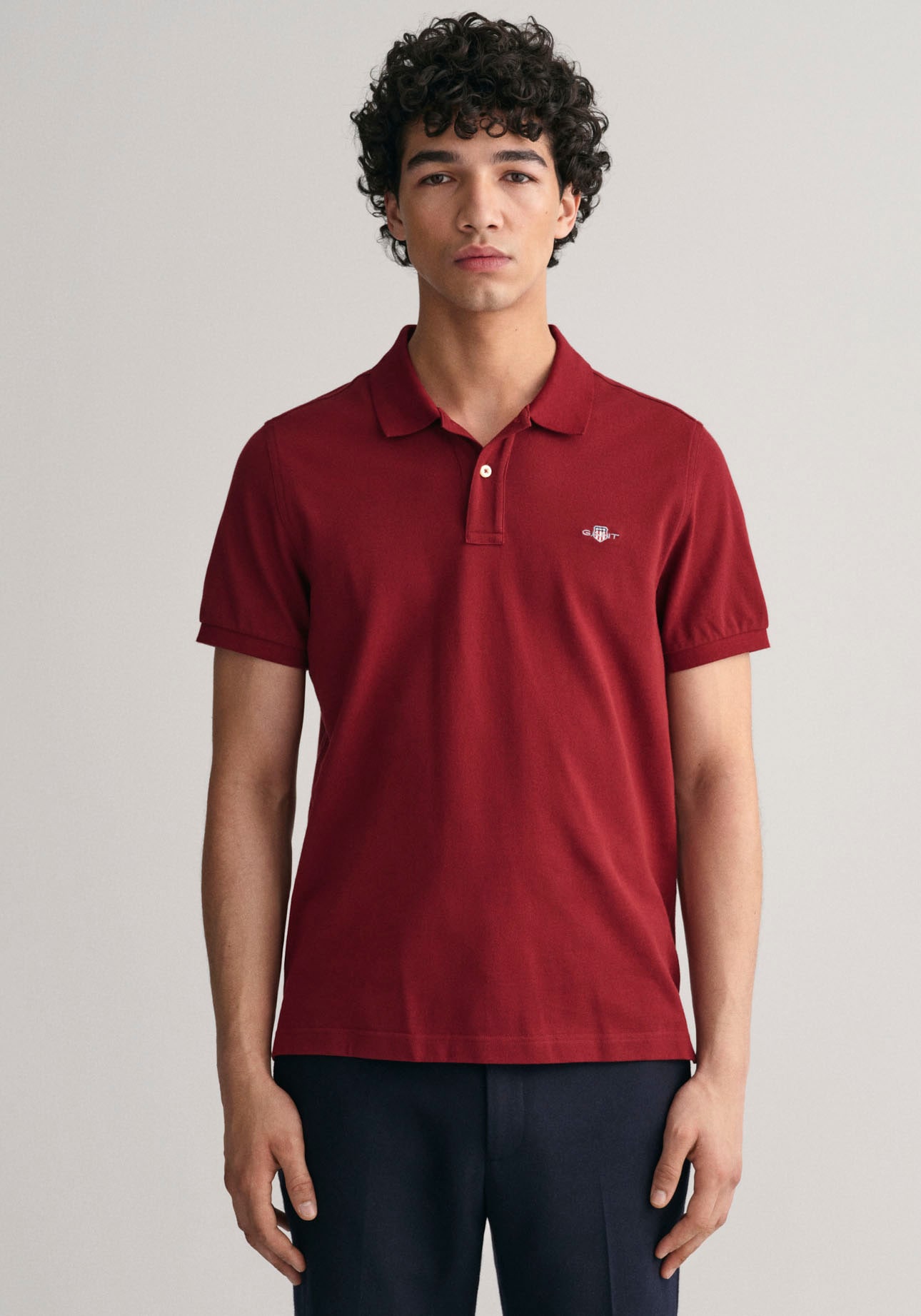 Gant Poloshirt »REG SHIELD SS PIQUE POLO«, mit Logo und Flachstrickkragen 100% Baumwolle Pique von Gant