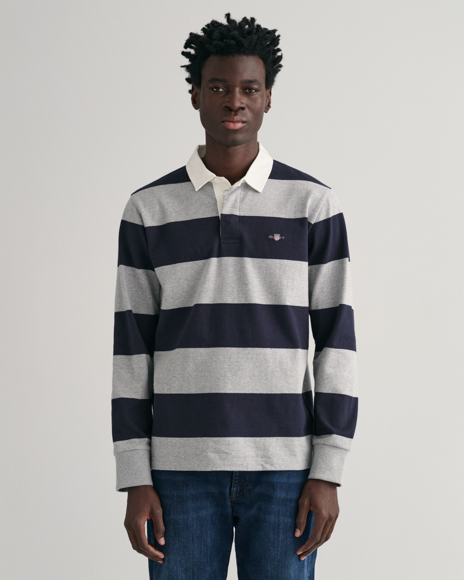 Gant Rugbyshirt »REG SHIELD BARSTRIPE HEAVY RUGGER«, mit Logostickerei auf der Brust Gant Rugbyshirt »REG SHIELD BARSTRIPE HEAVY RUGGER«, mit Logostickerei auf der Brust von Gant