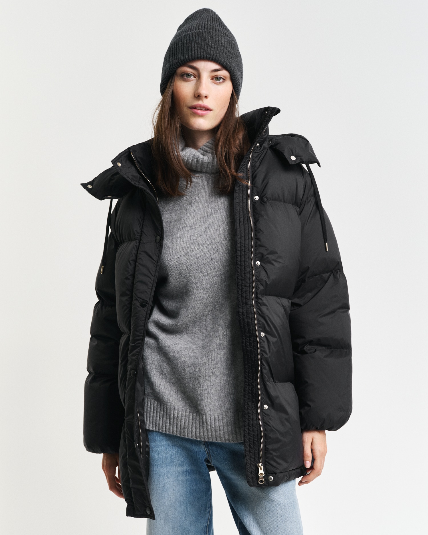 Gant Steppjacke »MID LENGTH DOWN JACKET«, mit Kapuze, mit 2-Wege-Reissverschluss Gant Steppjacke »MID LENGTH DOWN JACKET«, mit Kapuze, mit 2-Wege-Reissverschluss von Gant