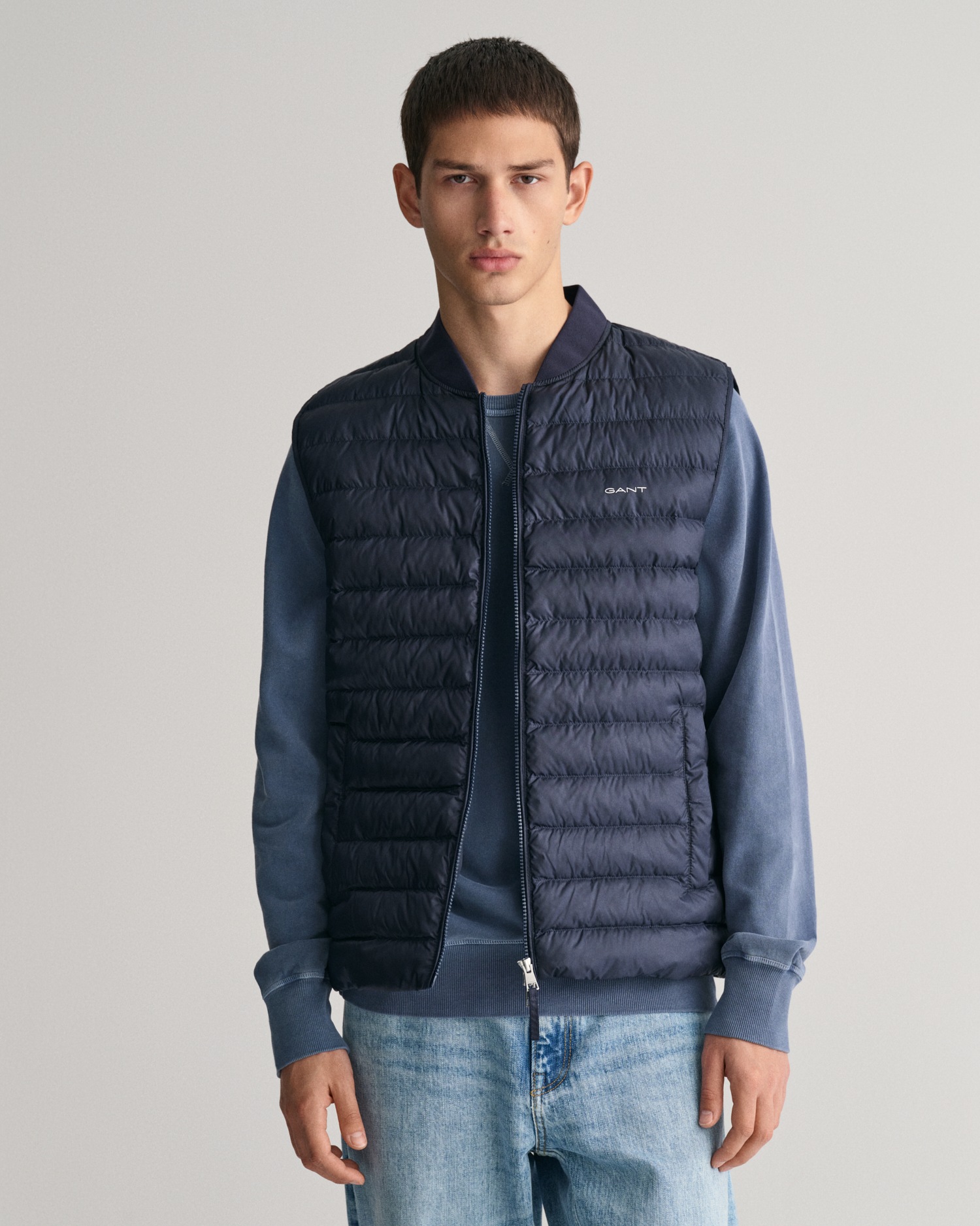 Gant Steppweste »LIGHT PADDED BOMBER VEST«, Mit Markenlabel am Rücken Gant Steppweste »LIGHT PADDED BOMBER VEST«, Mit Markenlabel am Rücken von Gant