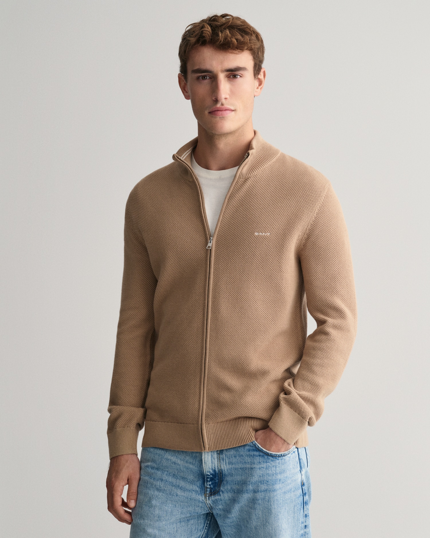 Gant Strickjacke »COTTON PIQUE ZIP CARDIGAN«, mit Logostickerei auf der Brust von Gant