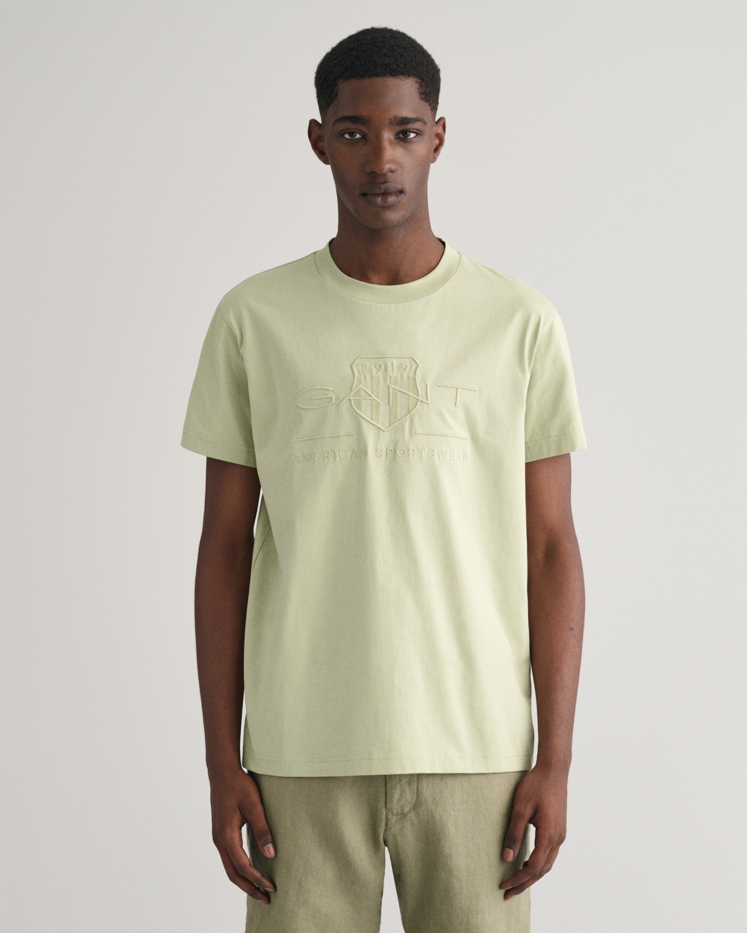 Gant T-Shirt »D.1 GANT PRIDE PIQUE«, mit Logostickerei auf der Brust Gant T-Shirt »D.1 GANT PRIDE PIQUE«, mit Logostickerei auf der Brust von Gant