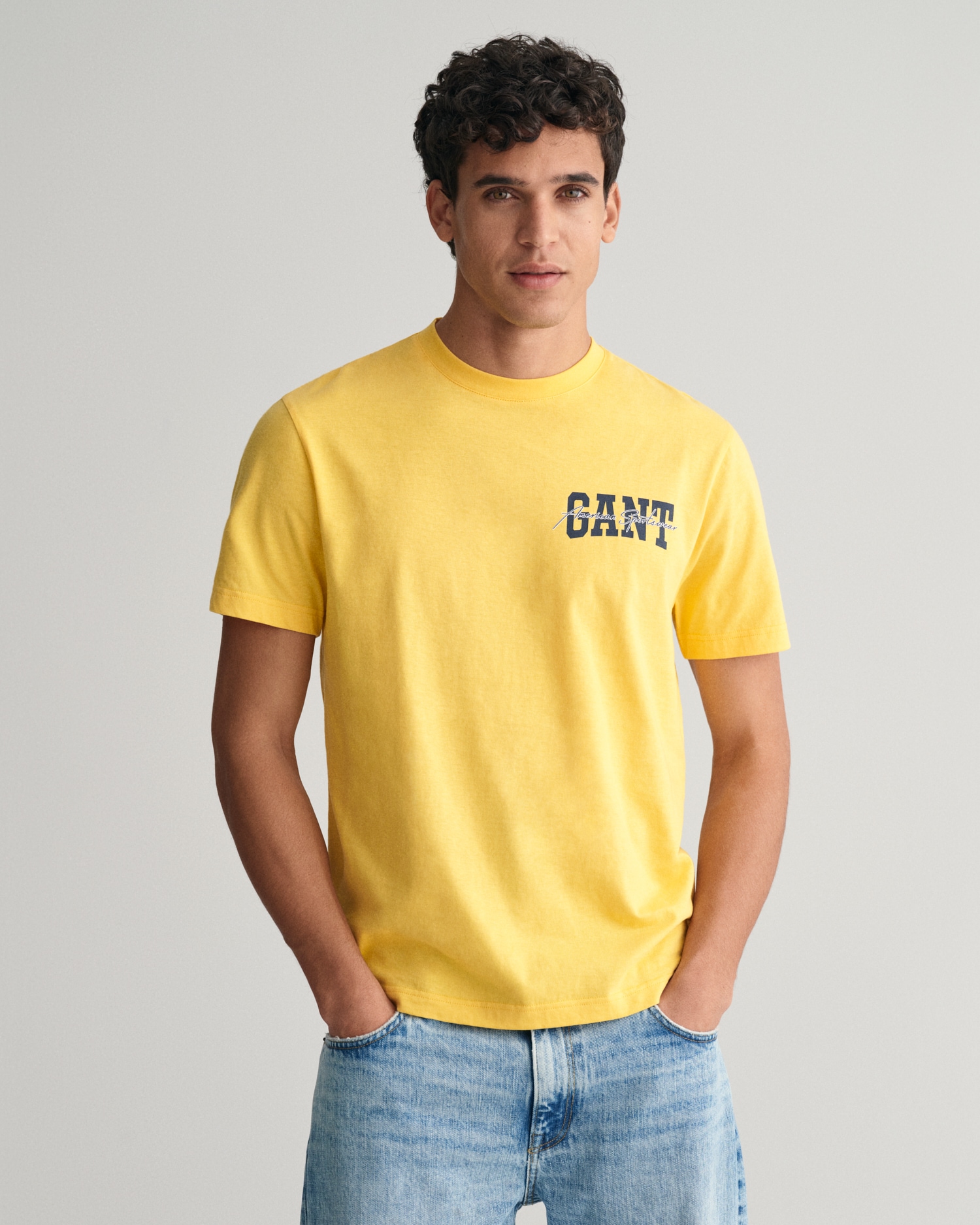 Gant T-Shirt »GANT Arch Script Graphic T-Shirt«, mehrfarbiger Print von Gant