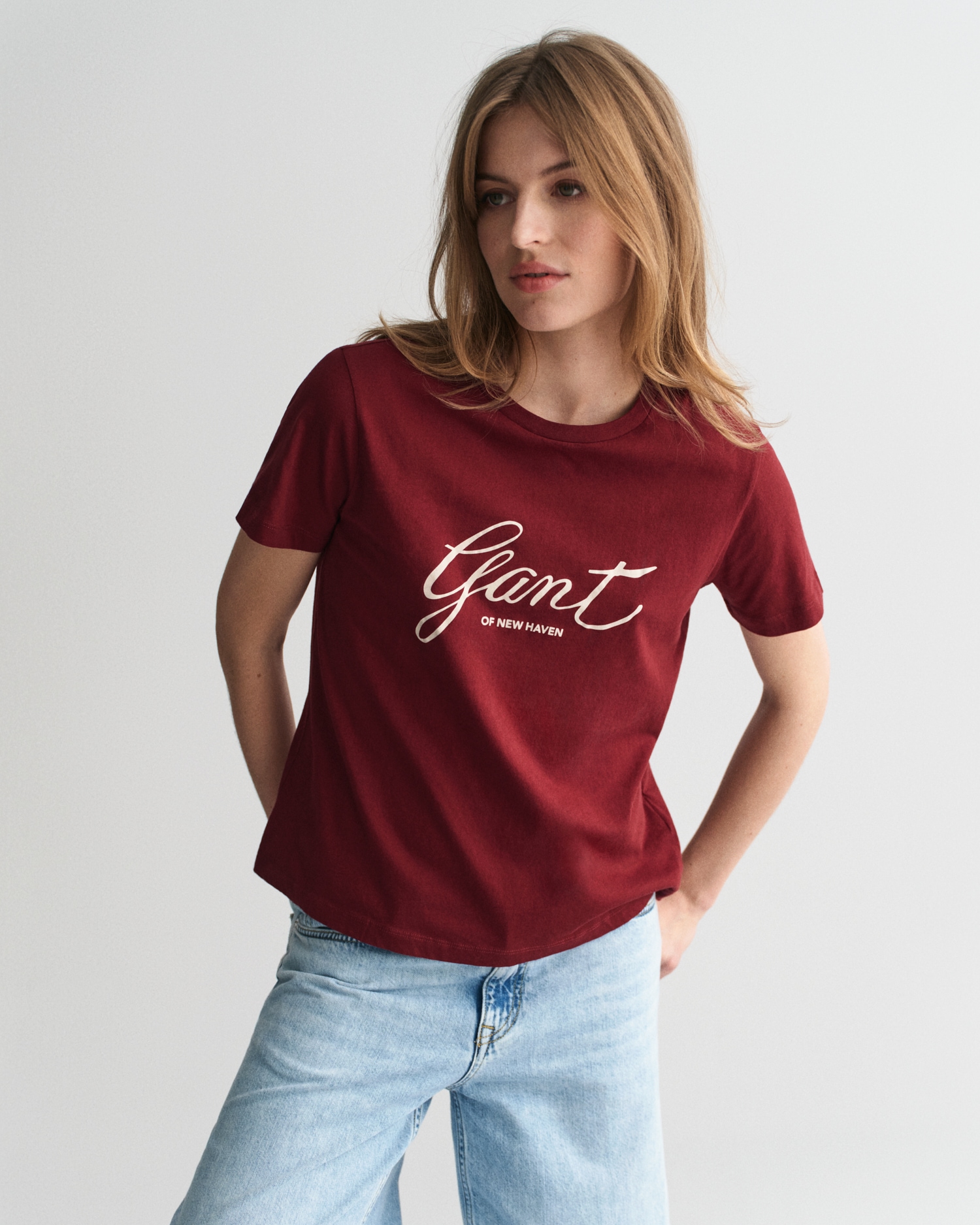 Gant T-Shirt »REG SCRIPT T-SHIRT«, GANT-Grafikprint auf der Brust von Gant