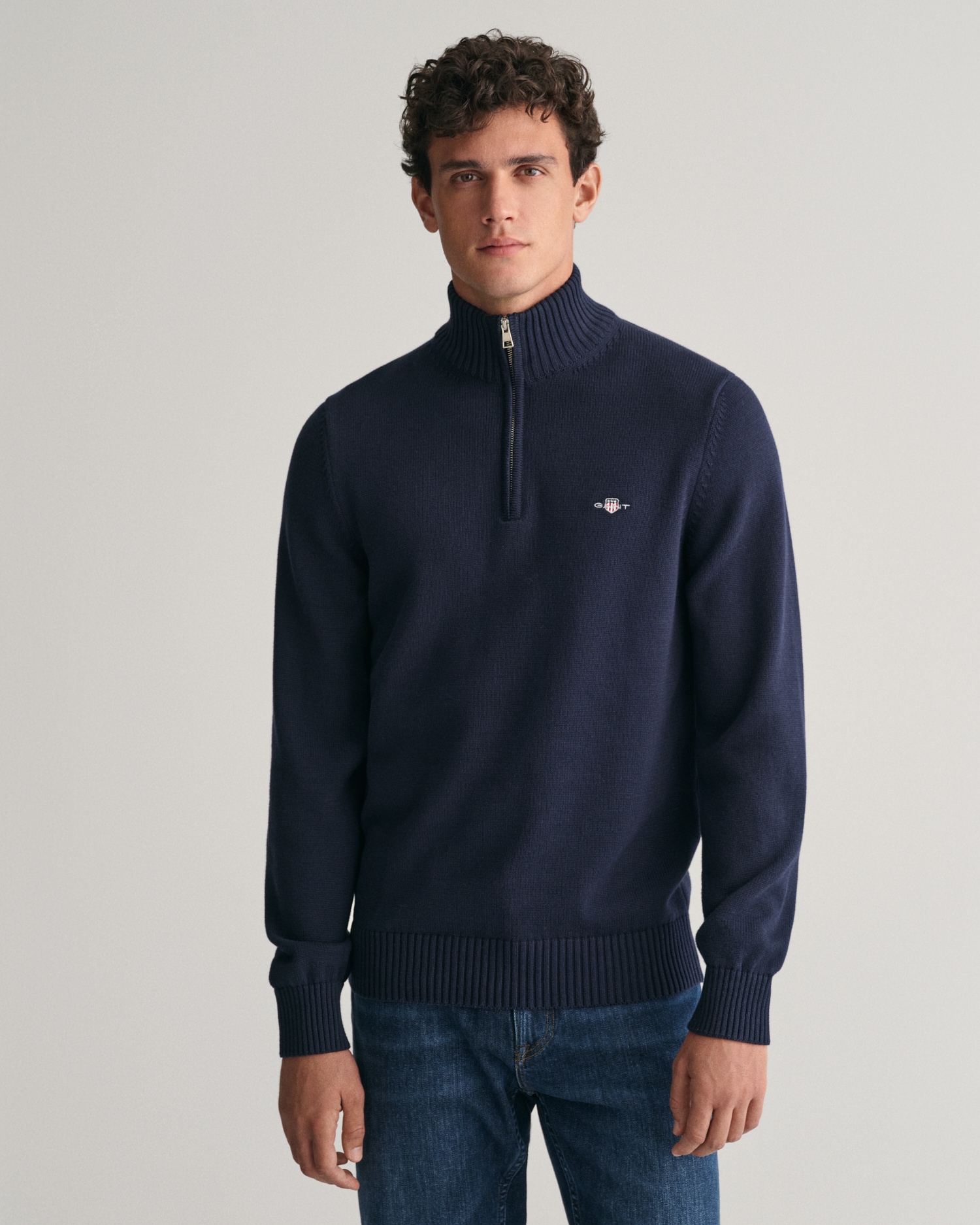 Gant Troyer »CASUAL COTTON HALF ZIP«, mit grafischer Logostickerei auf der Brust Gant Troyer »CASUAL COTTON HALF ZIP«, mit grafischer Logostickerei auf der Brust von Gant
