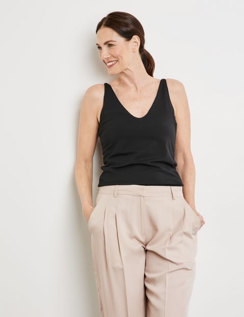 GERRY WEBER Damen Basic Top mit Rückenausschnitt 62cm Ärmellos V-Ausschnitt Baumwolle Schwarz von Gerry Weber