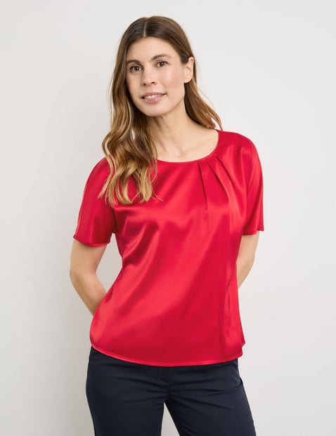 GERRY WEBER Damen Fließendes Blusenshirt mit Material-Patch 62cm Kurzarm Rundhals Baumwolle Rot von Gerry Weber