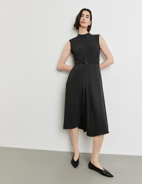 GERRY WEBER Damen Fließendes Kleid mit Bindebändern Ärmellos Stehkragen Schwarz von Gerry Weber