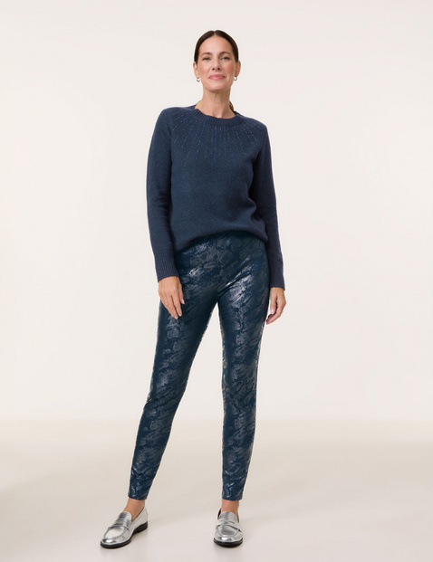 GERRY WEBER Damen Schlupfhose SAN꞉YA SKINNY FIT mit Metallic-Animal-Print, Blau von Gerry Weber