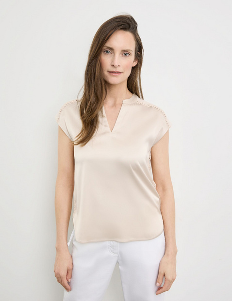 GERRY WEBER Damen Kurzarmshirt mit Häkeldetails 64cm Rundhals Baumwolle, Beige von Gerry Weber