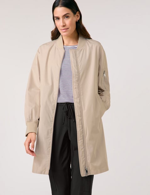 GERRY WEBER Damen Kurzmantel in Twill-Optik 88cm Langarm Mit Kragen, Beige von Gerry Weber