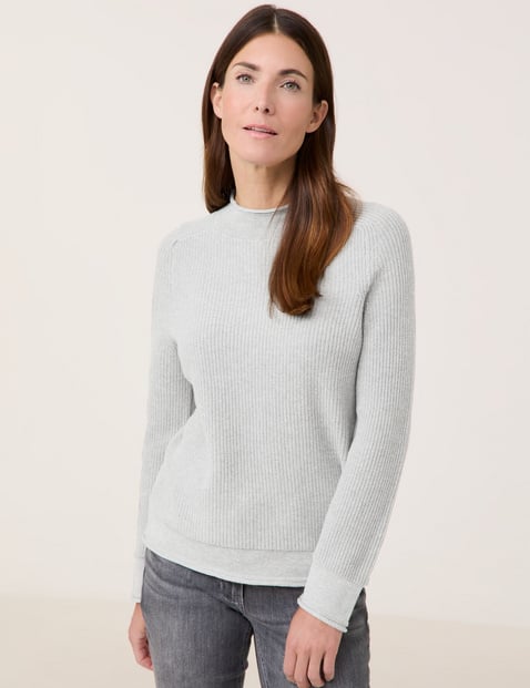 GERRY WEBER Damen Nachhaltiger Strickpullover mit Seitenschlitz Langarm Turtleneck Grau von Gerry Weber