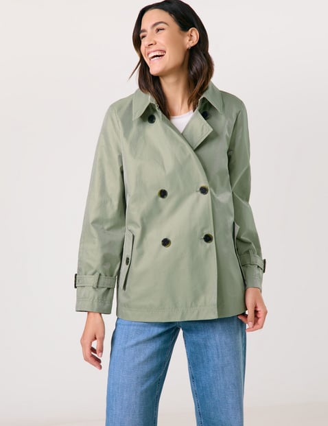 GERRY WEBER Damen Outdoorjacke mit leichtem Glanz 68cm Langarm Mit Kragen Baumwolle Knopfverschluss, Grün von Gerry Weber