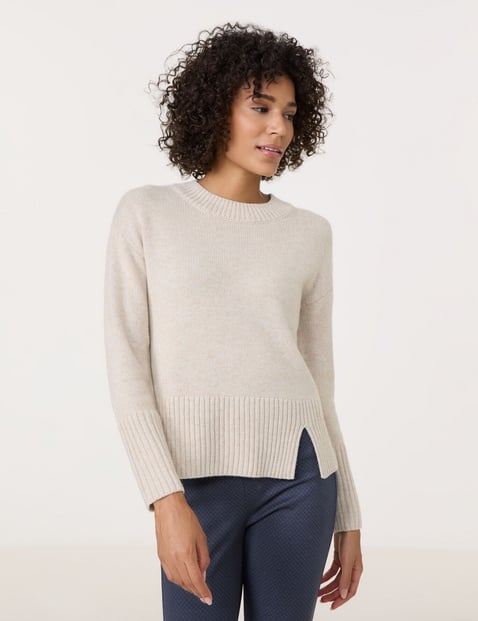 GERRY WEBER Damen Kuscheliger Strickpullover mit Saumschlitz Langarm Turtleneck Polyamid Beige von Gerry Weber