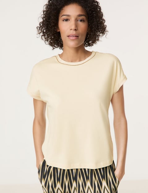 GERRY WEBER Damen T-Shirt mit dekorativem Kettendetail 60cm Kurzarm Rundhals Modal Beige von Gerry Weber