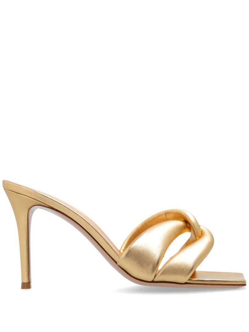 Gianvito Rossi 85mm Amour mules - Gold von Gianvito Rossi