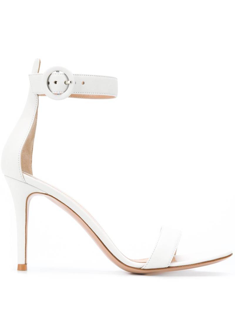 Gianvito Rossi Portofino 85mm leather sandals - White von Gianvito Rossi