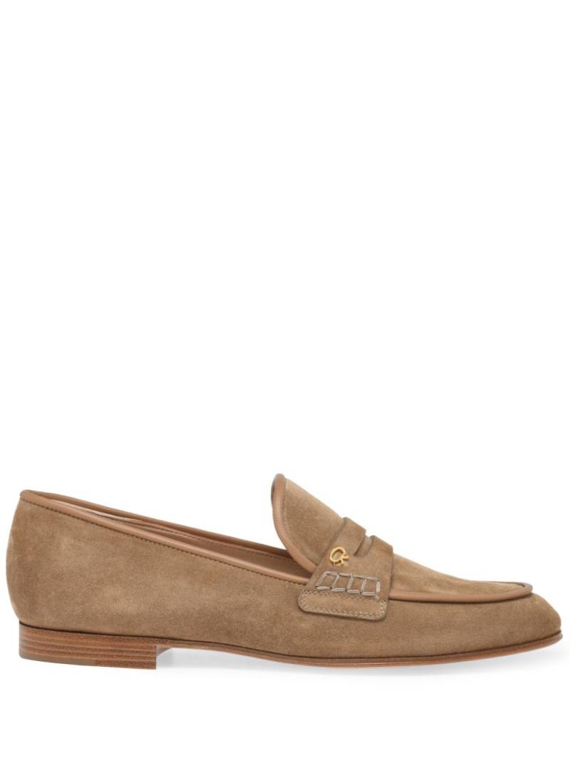 Gianvito Rossi logo-detailing loafers - Neutrals von Gianvito Rossi