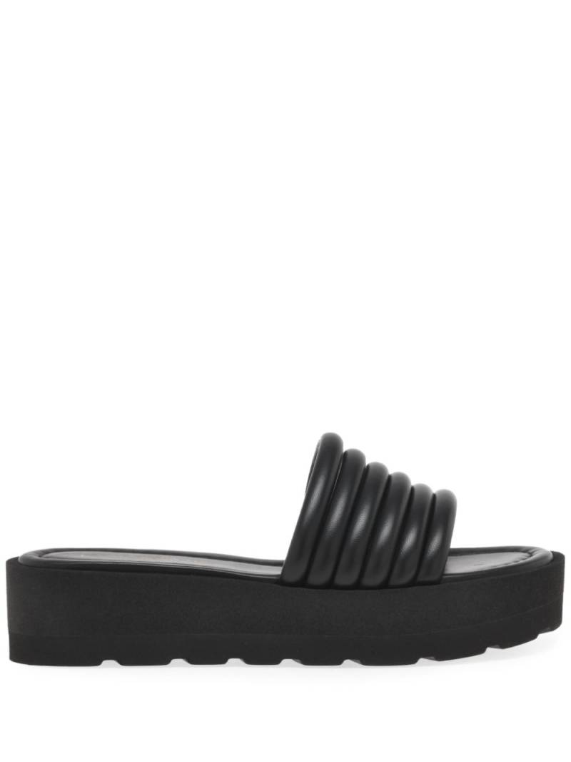 Gianvito Rossi platform slides - Black von Gianvito Rossi