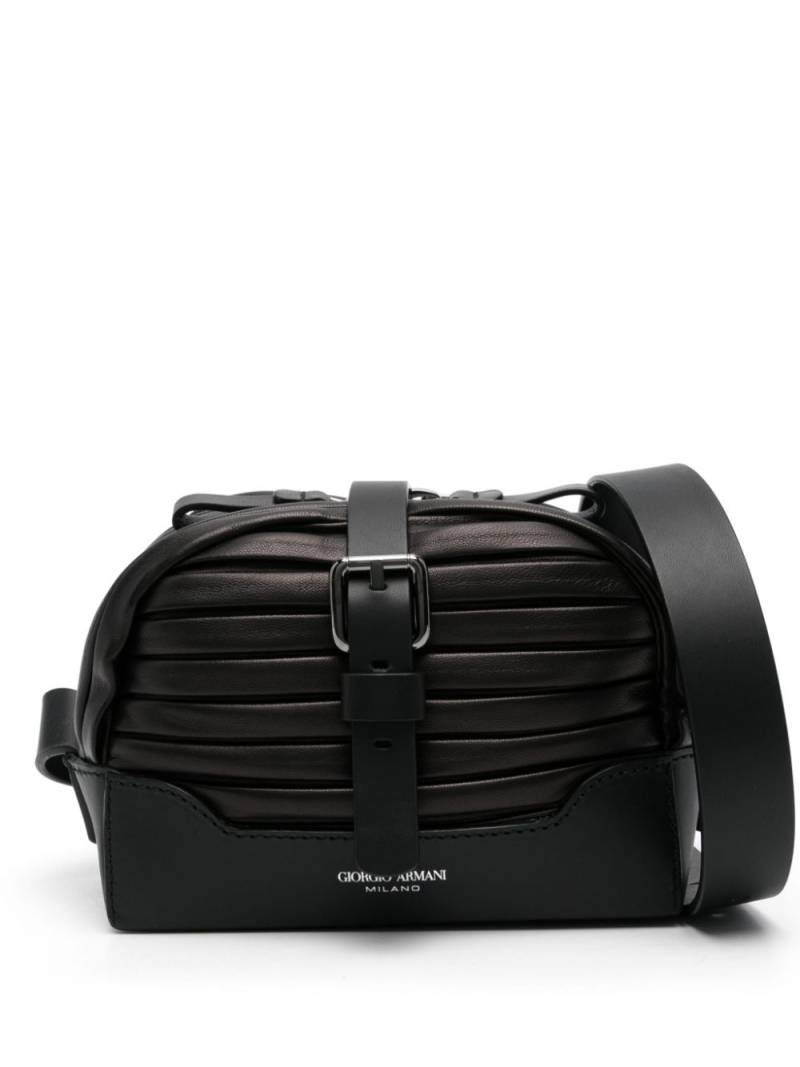 Giorgio Armani ribbed shoulder bag - Black von Giorgio Armani